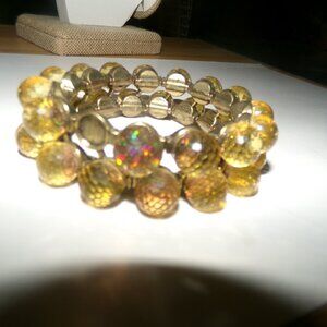 vintage glass beaded stretch bracelet.